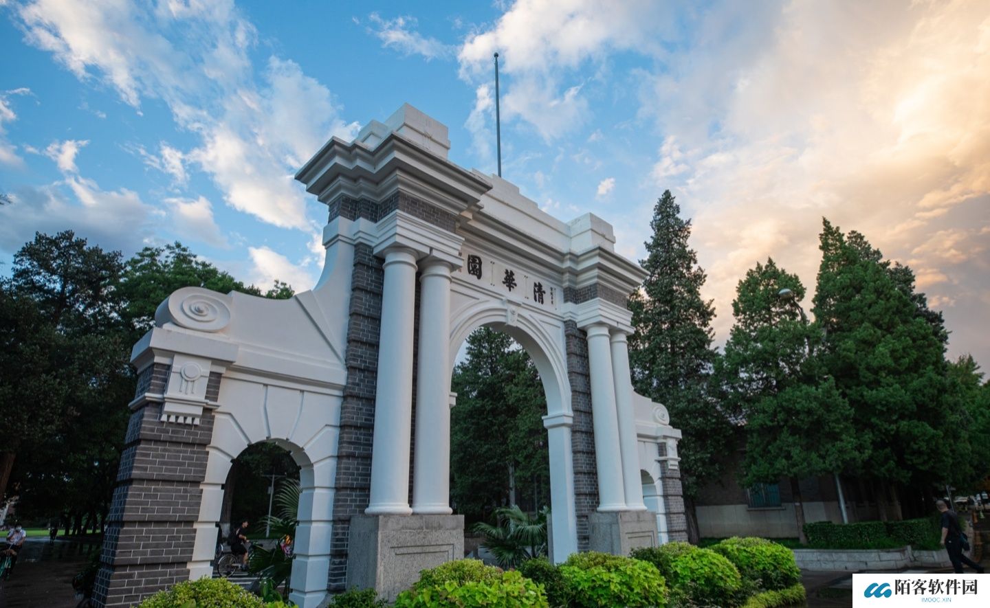 至少 7 所“双一流”高校宣布本科扩招，聚焦人工智能等专业